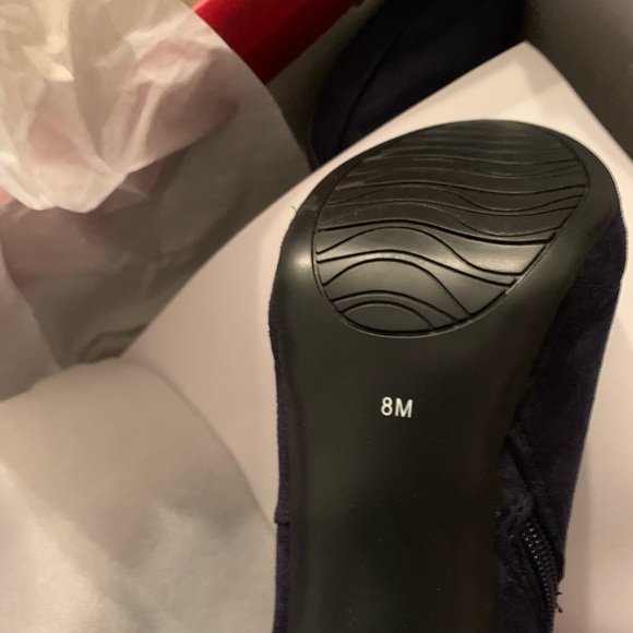 🎁Tall Boots🎁 - Picture 4 of 8